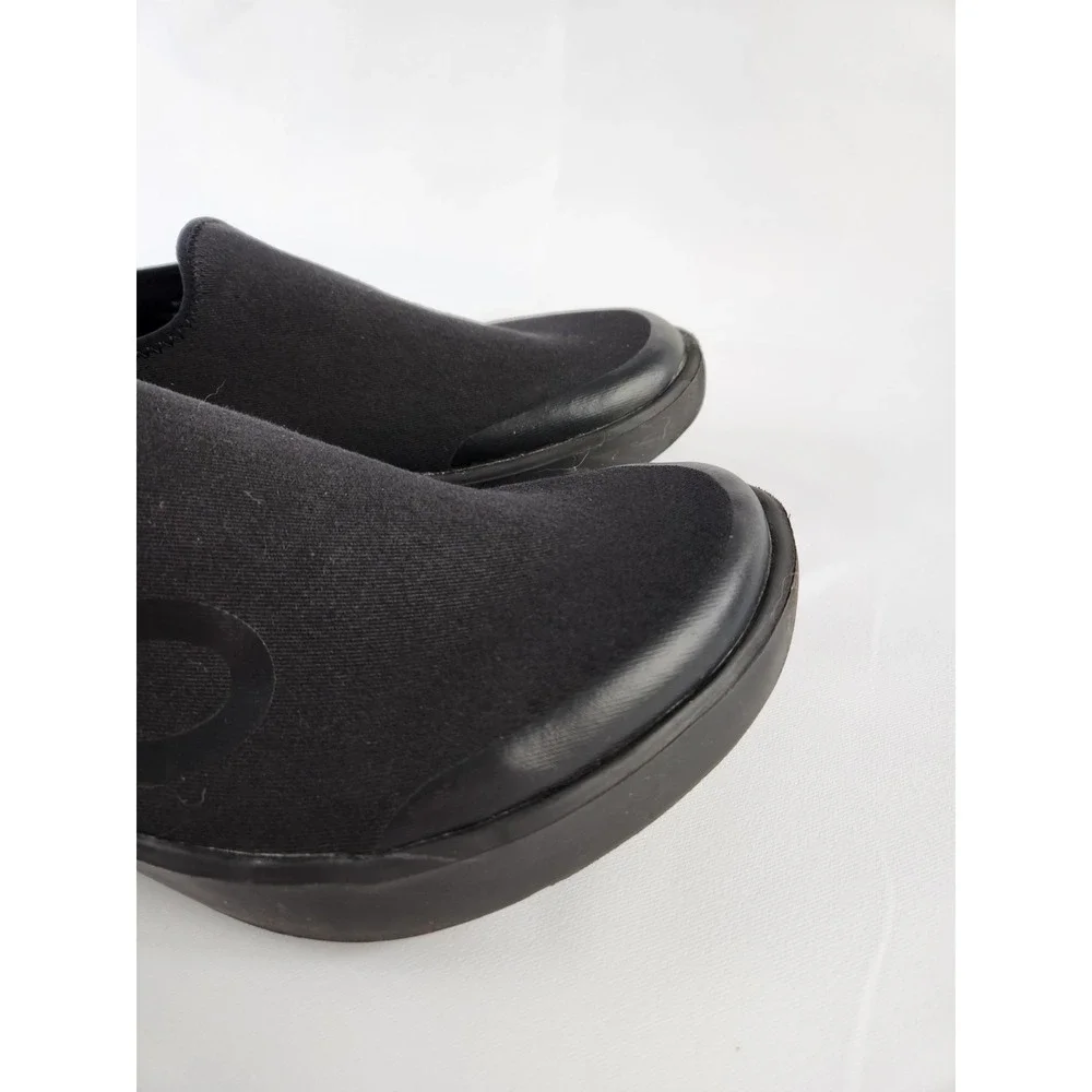 Oofos OOmg eeZee Walking Shoes Mens Sz 11‎ Low Recovery Slip on Loafer Sneaker
